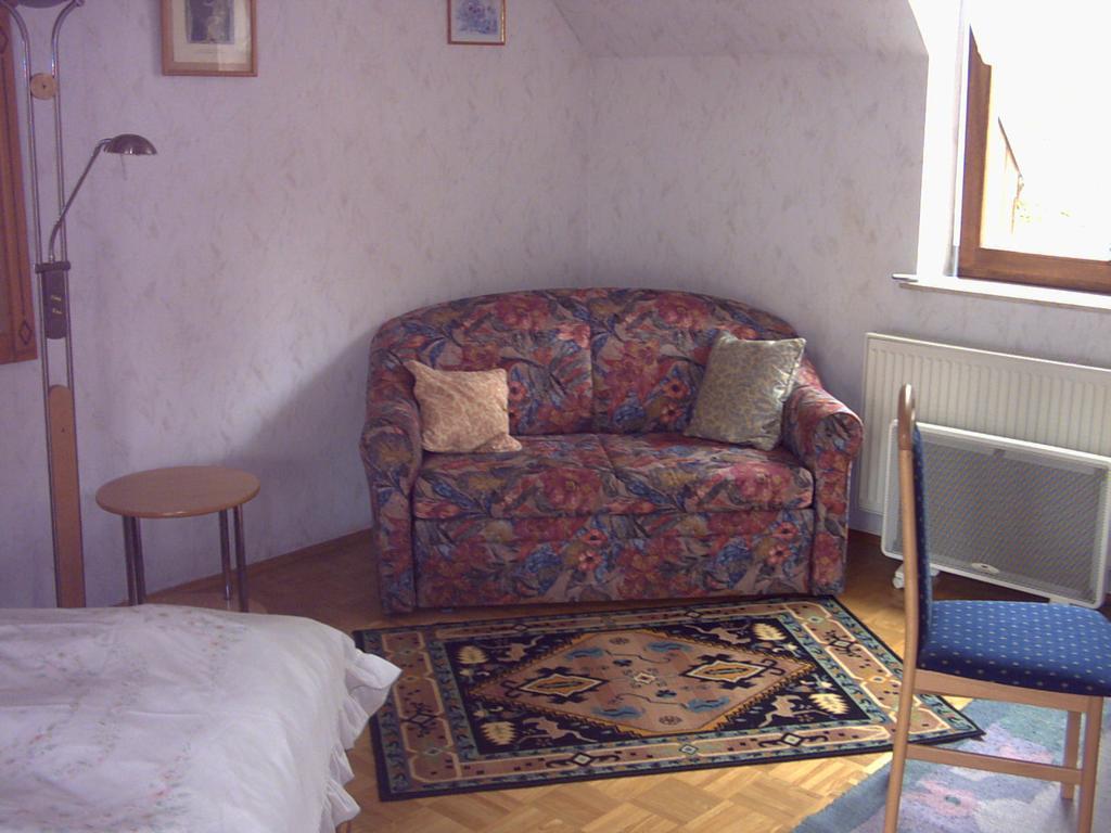Ferienwohnung Lucia Huber الدنغن مولهوفن الغرفة الصورة